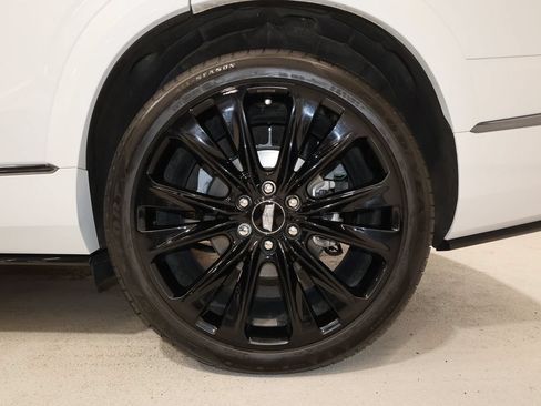 Used 2026 Cadillac Vistiq Platinum AWD/4WD image 34