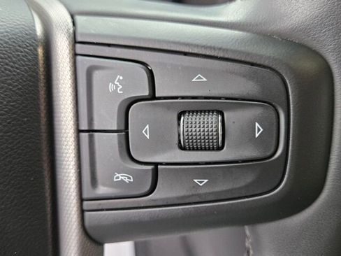 Used 2023 GMC Yukon Denali image 28