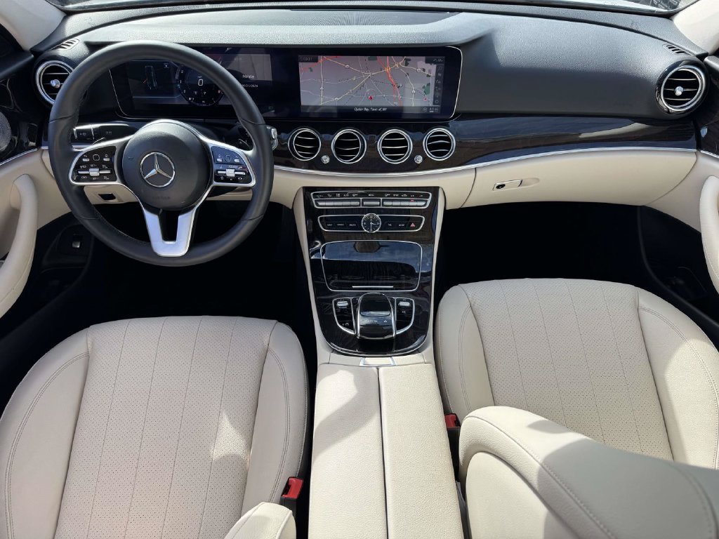 Used 2020 Mercedes-Benz E 350 4MATIC Sedan image 14
