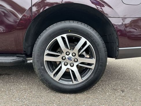 Used 2024 Ford Expedition Max Limited RWD image 34