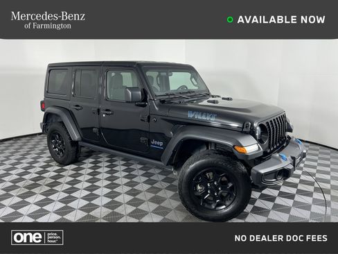 Used 2023 Jeep Wrangler Unlimited image 1