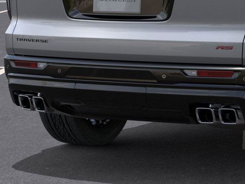 New 2026 Chevrolet Traverse RS w/ LPO, Floor Liner Package image 48