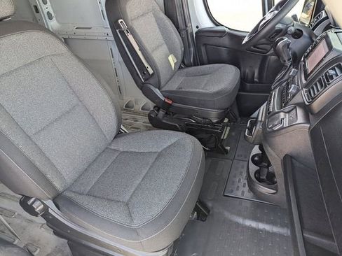 Used 2024 RAM ProMaster 2500 w/ Safety Group image 10