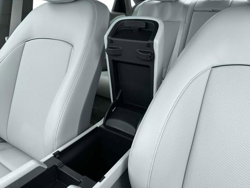 New 2025 Hyundai Ioniq 6 SEL image 18