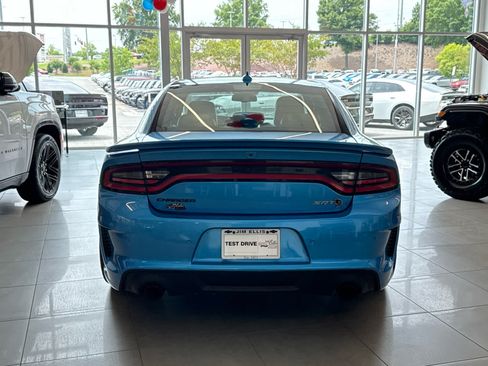 Used 2023 Dodge Charger SRT Hellcat RWD image 3