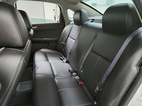 Used 2016 Chevrolet Impala Police FWD image 19