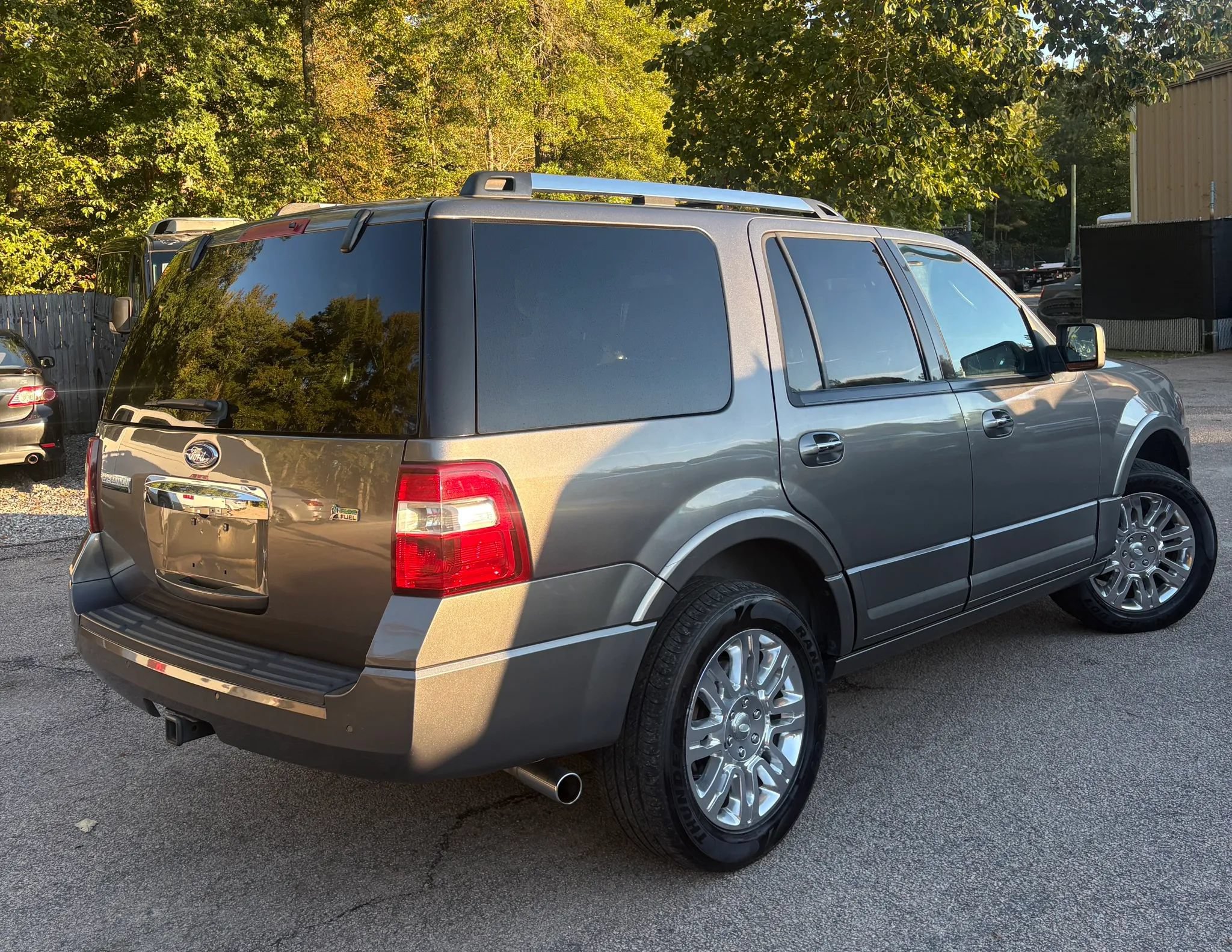 Used 2011 Ford Expedition Limited w/ 301A Rapid Spec Order Code AWD/4WD image 52