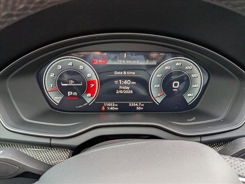 Used 2025 Audi SQ5 Prestige image 11