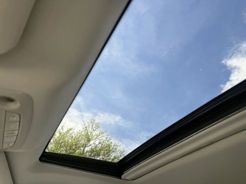 Used 2023 INFINITI QX80 Luxe w/ Cargo Package image 15