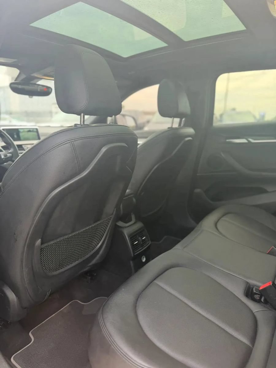 Used 2018 BMW X2 xDrive28i w/ M SportX Package AWD/4WD image 16