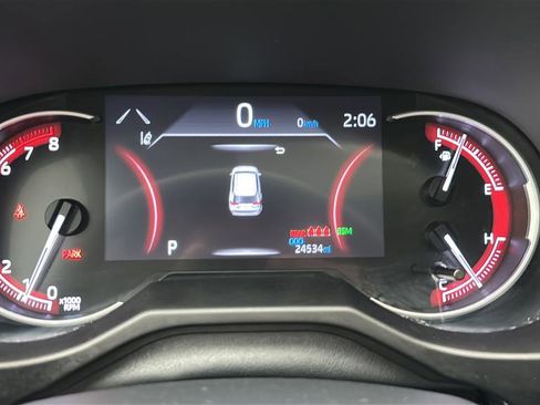 Used 2023 Toyota RAV4 XLE w/ Convenience Package AWD/4WD image 17