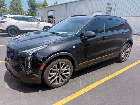 Used 2020 Cadillac XT4 Sport FWD image 2