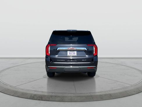 Used 2023 GMC Yukon XL SLT w/ SLT Premium Package AWD/4WD image 7