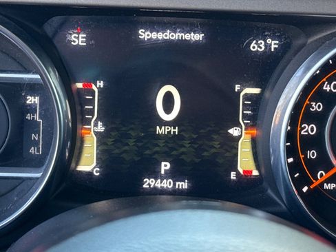 Used 2018 Jeep Wrangler Sport S image 18