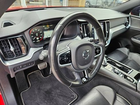 Used 2019 Volvo S60 T8 R-Design AWD/4WD image 18