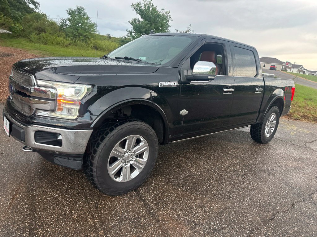 Used 2018 Ford F150 King Ranch w/ Equipment Group 601A Luxury AWD/4WD image 3