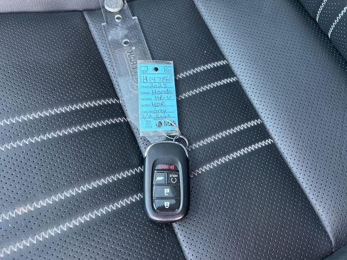 Used 2023 Honda HR-V EX-L image 83