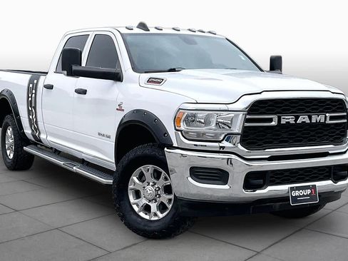 Used 2022 RAM 2500 Tradesman AWD/4WD image 3