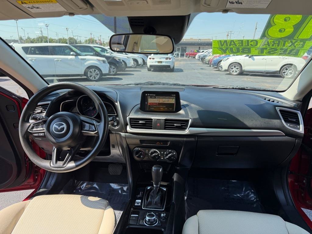 Used 2018 MAZDA MAZDA3 Sport FWD image 20