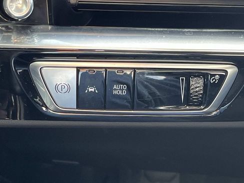 Certified 2024 Cadillac Lyriq Sport RWD image 36
