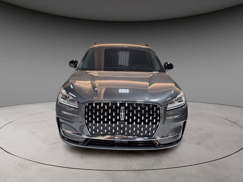 New 2025 Lincoln Corsair Reserve w/ Equipment Group 202A AWD/4WD image 2