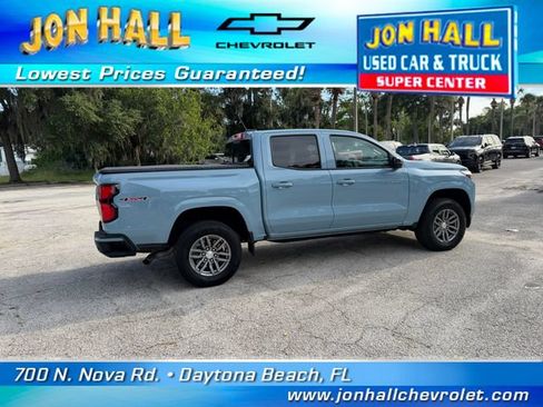 Used 2025 Chevrolet Colorado LT w/ LT Convenience Package AWD/4WD image 12
