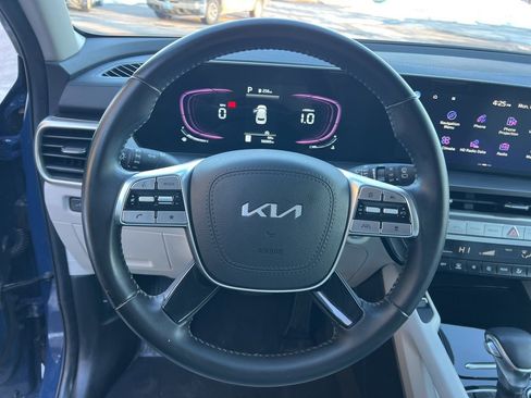 Used 2023 Kia Telluride S w/ S Sunroof Package image 13