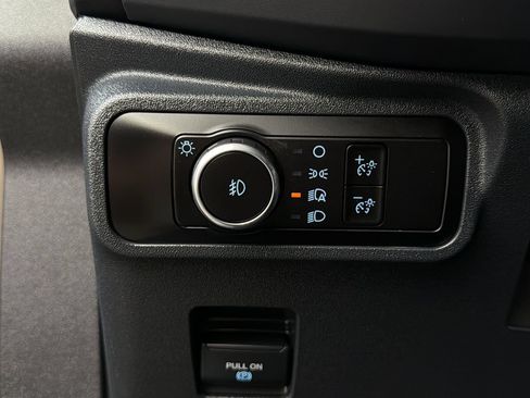 Used 2025 Ford Bronco Badlands AWD/4WD image 30