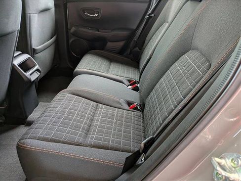 Certified 2024 Honda HR-V Sport image 17
