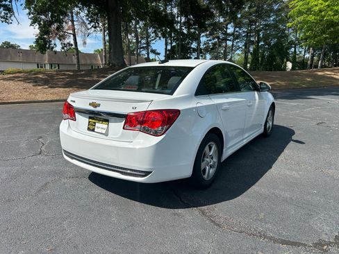 Used 2016 Chevrolet Cruze LT w/ RS Package FWD image 6