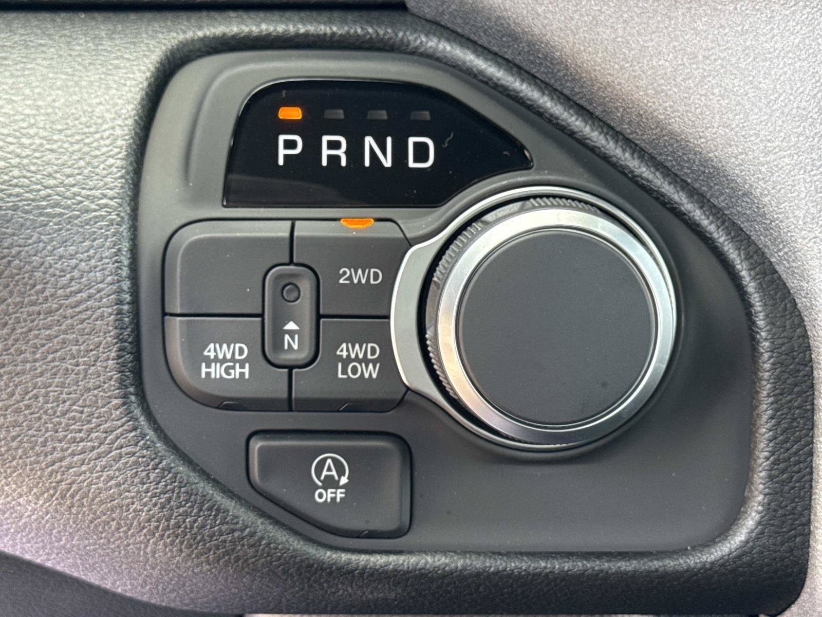 New 2026 RAM 1500 Express AWD/4WD image 31