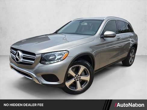 Used 2019 Mercedes-Benz GLC 300 image 1