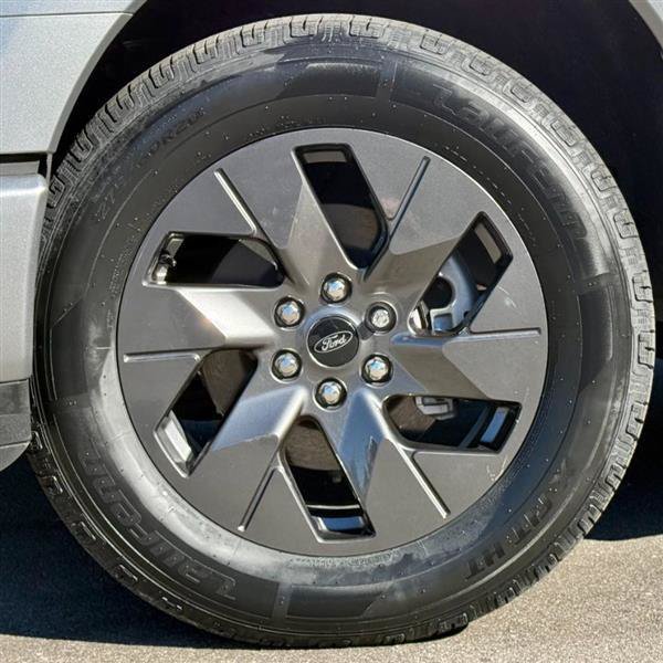 Used 2023 Ford F150 Lightning Lariat w/ Tow Technology Package AWD/4WD image 24