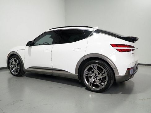 Used 2023 Genesis GV60 Performance AWD/4WD image 8