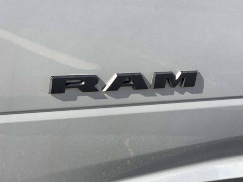 Used 2026 RAM 2500 Big Horn AWD/4WD image 15