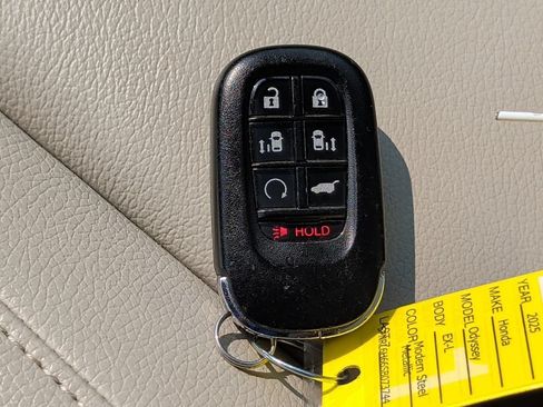 Used 2025 Honda Odyssey EX-L image 39
