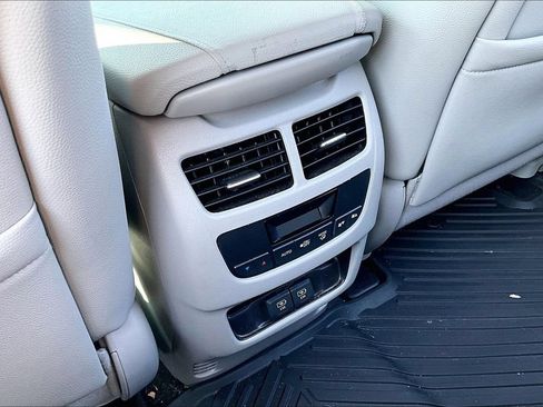Certified 2018 Acura MDX FWD w/ Technology Package image 28
