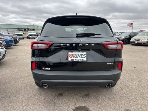 New 2026 Ford Escape ST-Line Select w/ Equipment Group 401A image 10