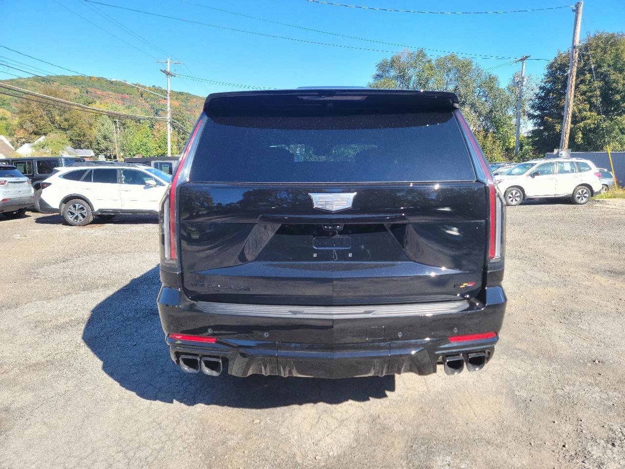 Used 2025 Cadillac Escalade V AWD/4WD image 6