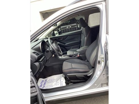 Used 2019 Subaru Crosstrek 2.0i Premium w/ Eyesight System AWD/4WD image 9