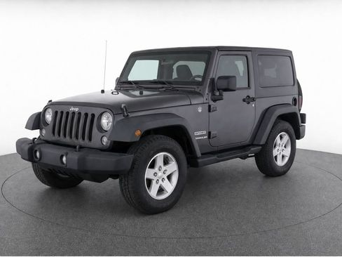 Used 2017 Jeep Wrangler Sport w/ Quick Order Package 24S AWD/4WD image 2