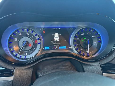 Used 2017 Chrysler 300 S w/ S Model Appearance Package image 32