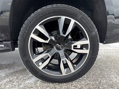 Used 2019 Chevrolet Tahoe Premier w/ RST 6.2L Performance Edition image 9