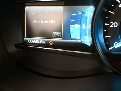 Used 2018 Ford Explorer Limited w/ Class II Trailer Tow Package image 17