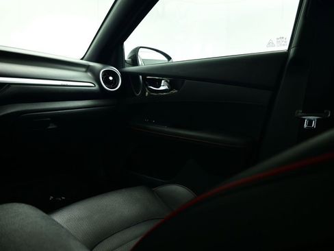 Certified 2021 Kia Forte GT w/ GT2 Package image 12