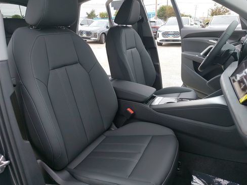 New 2026 Audi Q5 Premium Plus AWD/4WD image 10