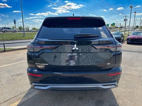 New 2026 Mitsubishi Outlander SE AWD/4WD image 5