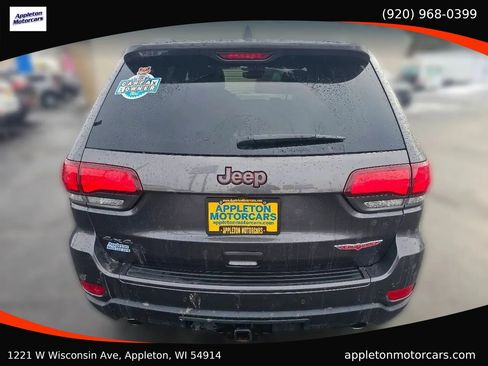 Used 2018 Jeep Grand Cherokee Trailhawk w/ Trailhawk Luxury Group image 8