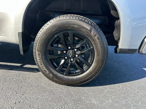 Used 2022 Chevrolet Silverado 1500 RST RWD image 10