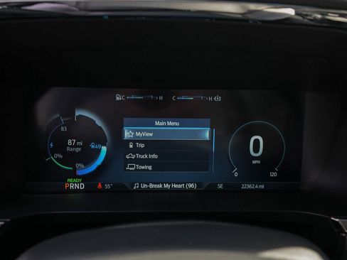 Used 2023 Ford F150 Lightning XLT image 29